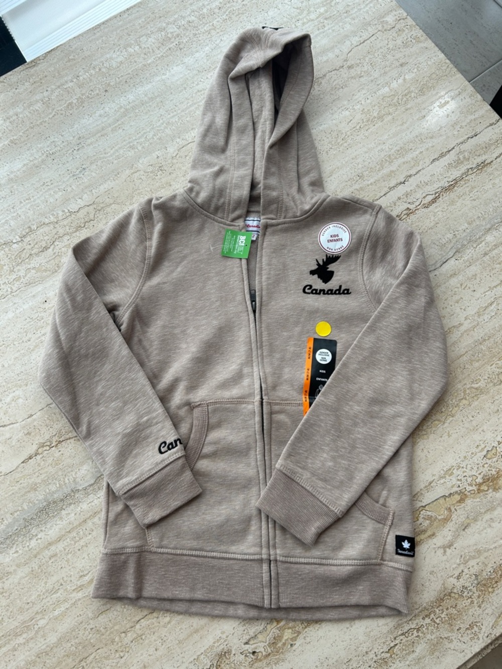 NEW 🆕 Canadians Kids' Hooded Zip-Up Sweatshirt - Taupe size 7/8 years